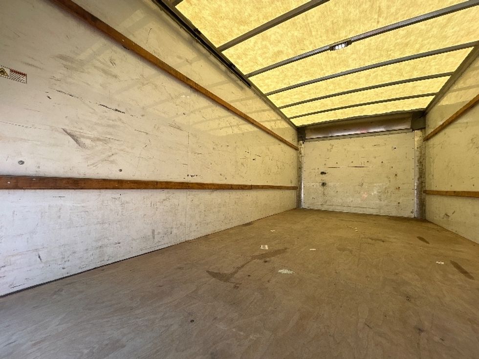 Light Duty Box Truck-Light and Medium Duty Trucks-GMC-2021-Savana G33903-Lafayette-LA-86,891\n\t\tmiles-$ 31,250 - Image 9