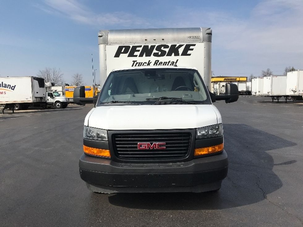 Light Duty Box Truck-Light and Medium Duty Trucks-GMC-2021-Savana G33903-Lancaster-PA-89,553\n\t\tmiles-$ 32,500 - Image 2