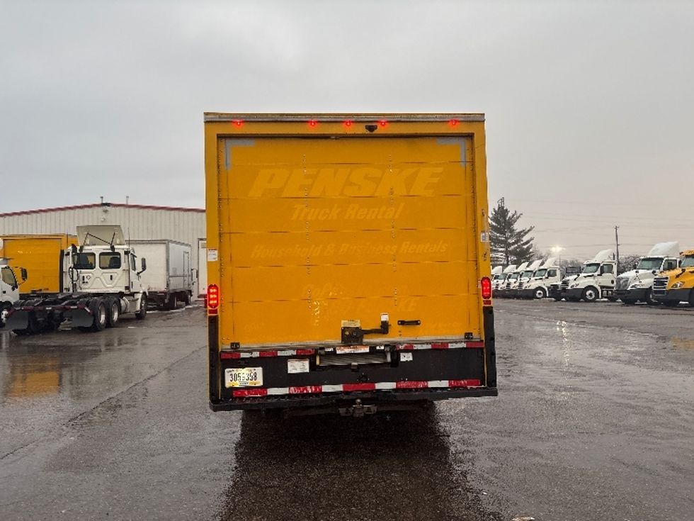 Light Duty Box Truck-Light and Medium Duty Trucks-GMC-2021-Savana G33903-Lansing-MI-109,706\n\t\tmiles-$ 25,000 - Image 7