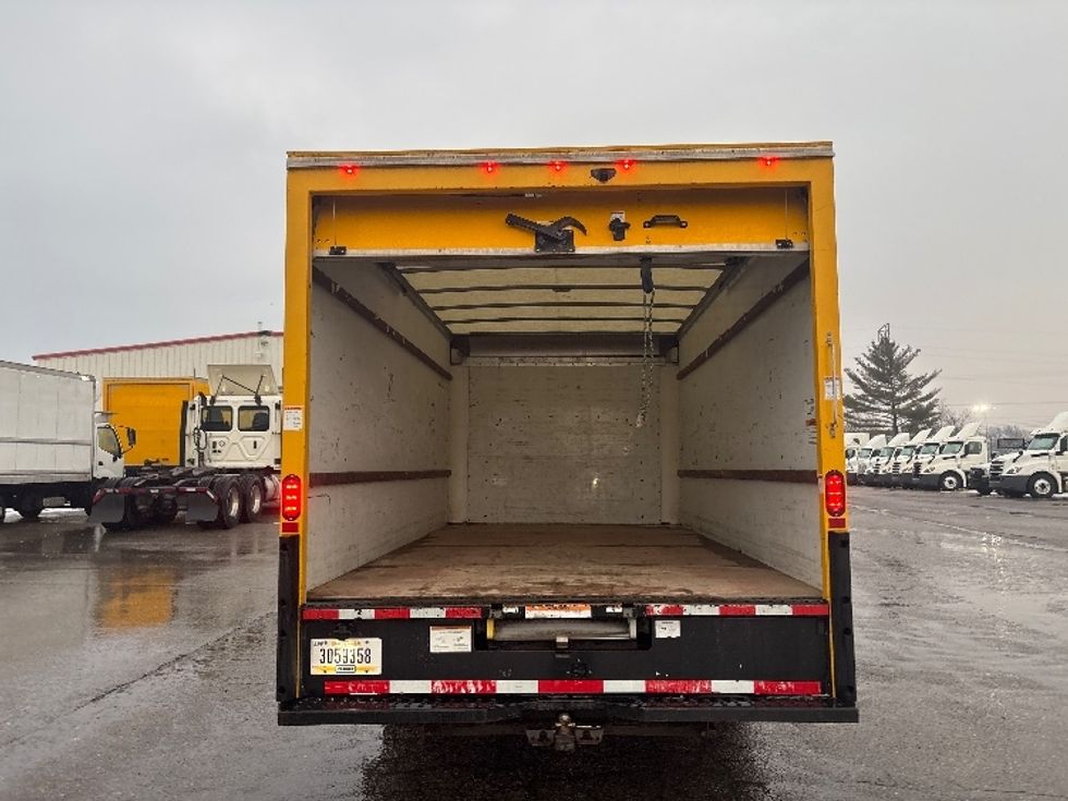 Light Duty Box Truck-Light and Medium Duty Trucks-GMC-2021-Savana G33903-Lansing-MI-109,706\n\t\tmiles-$ 25,000 - Image 8