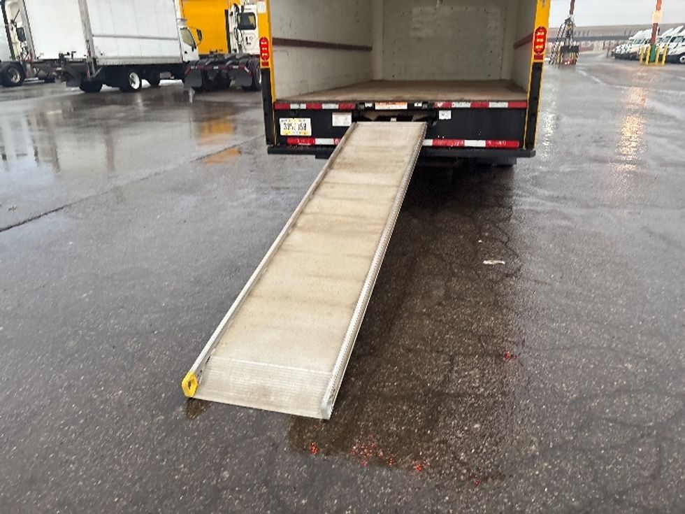 Light Duty Box Truck-Light and Medium Duty Trucks-GMC-2021-Savana G33903-Lansing-MI-109,706\n\t\tmiles-$ 25,000 - Image 9