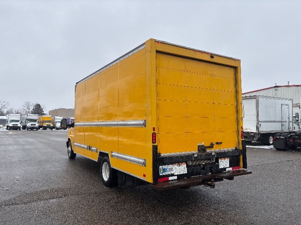 Light Duty Box Truck-Light and Medium Duty Trucks-GMC-2021-Savana G33903-Lansing-MI-93,867\n\t\tmiles-$ 27,000 - Image 6