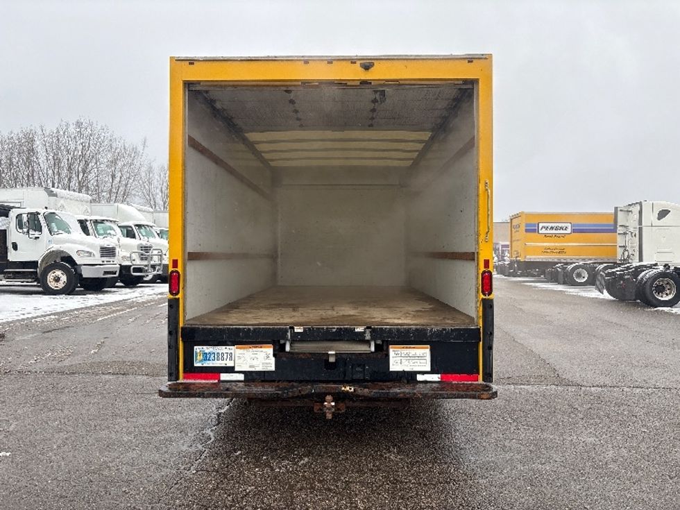 Light Duty Box Truck-Light and Medium Duty Trucks-GMC-2021-Savana G33903-Lansing-MI-97,629\n\t\tmiles-$ 26,500 - Image 8