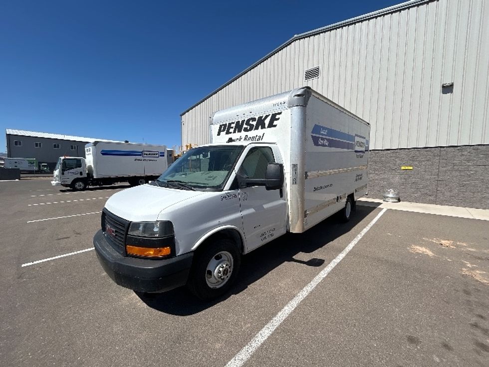 Light Duty Box Truck-Light and Medium Duty Trucks-GMC-2021-Savana G33903-Las Vegas-NV-102,886\n\t\tmiles-$ 27,500 - Image 1