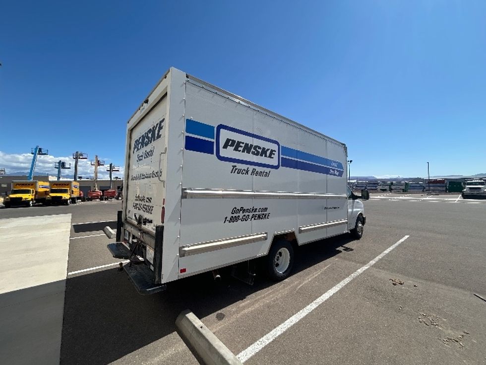 Light Duty Box Truck-Light and Medium Duty Trucks-GMC-2021-Savana G33903-Las Vegas-NV-102,886\n\t\tmiles-$ 27,500 - Image 10