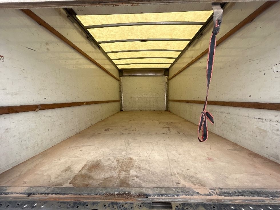 Light Duty Box Truck-Light and Medium Duty Trucks-GMC-2021-Savana G33903-Las Vegas-NV-102,886\n\t\tmiles-$ 27,500 - Image 7