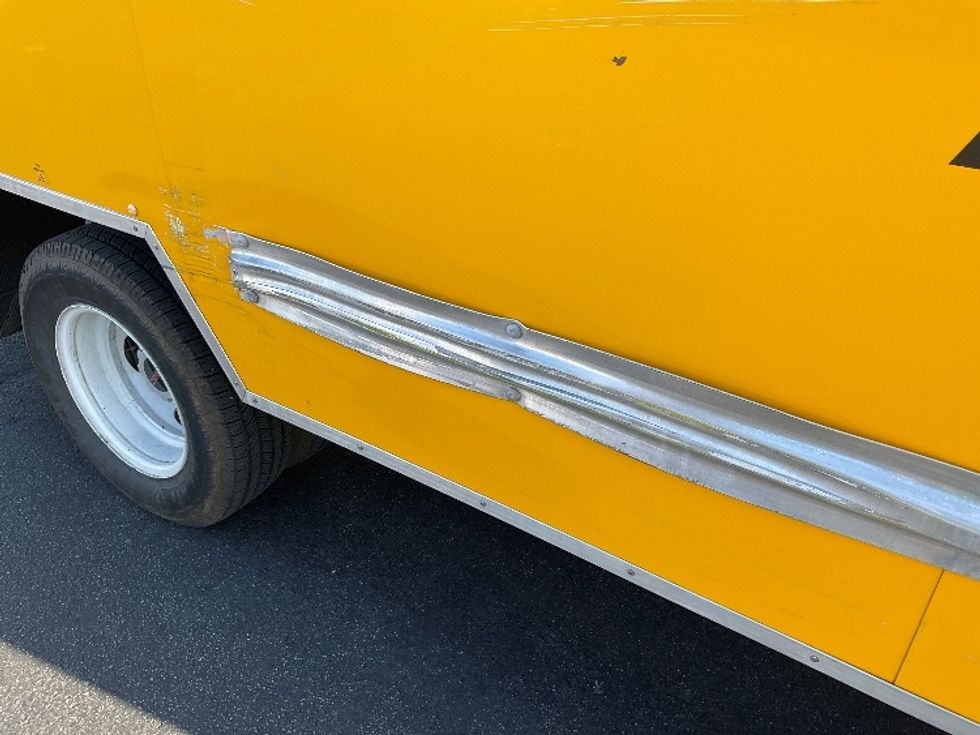 Light Duty Box Truck-Light and Medium Duty Trucks-GMC-2021-Savana G33903-Las Vegas-NV-105,559\n\t\tmiles-$ 23,500 - Image 26