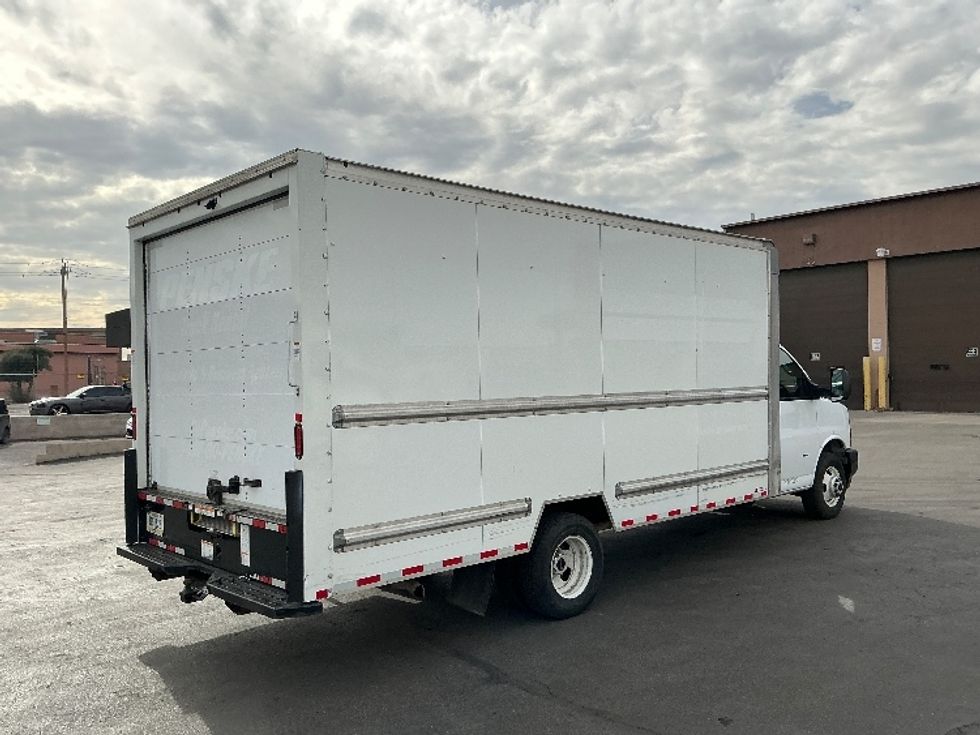 Light Duty Box Truck-Light and Medium Duty Trucks-GMC-2021-Savana G33903-Las Vegas-NV-107,339\n\t\tmiles-$ 29,000 - Image 13