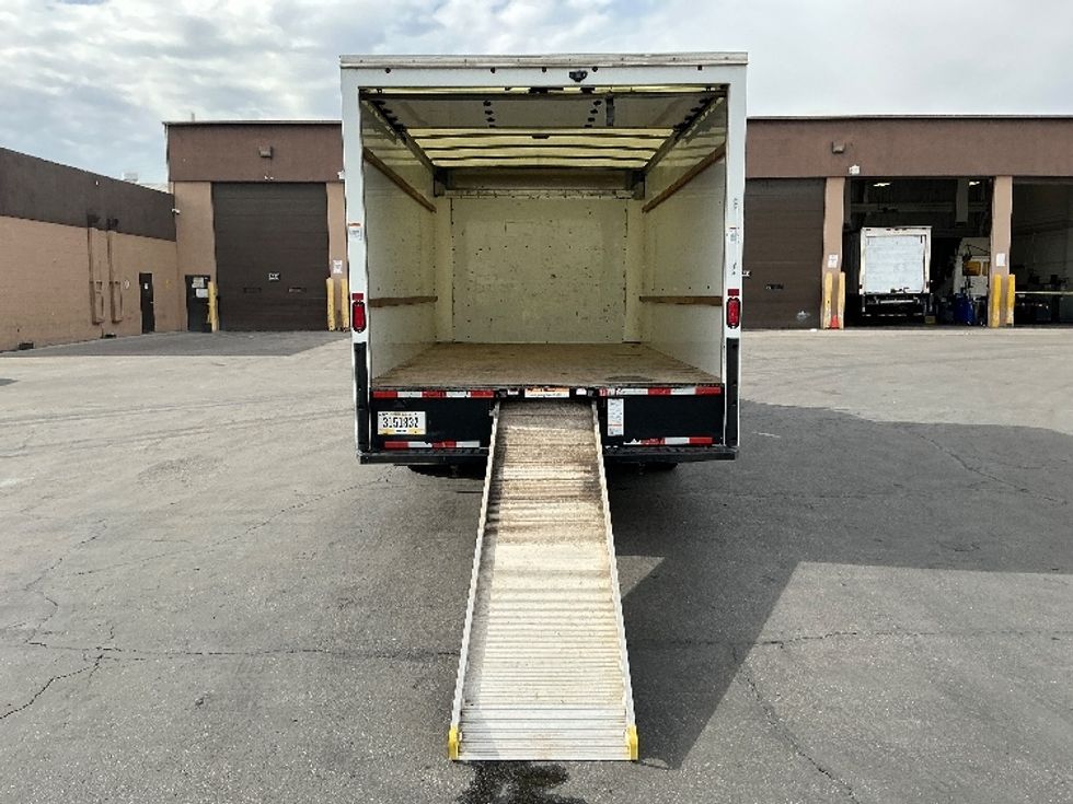 Light Duty Box Truck-Light and Medium Duty Trucks-GMC-2021-Savana G33903-Las Vegas-NV-107,339\n\t\tmiles-$ 29,000 - Image 9