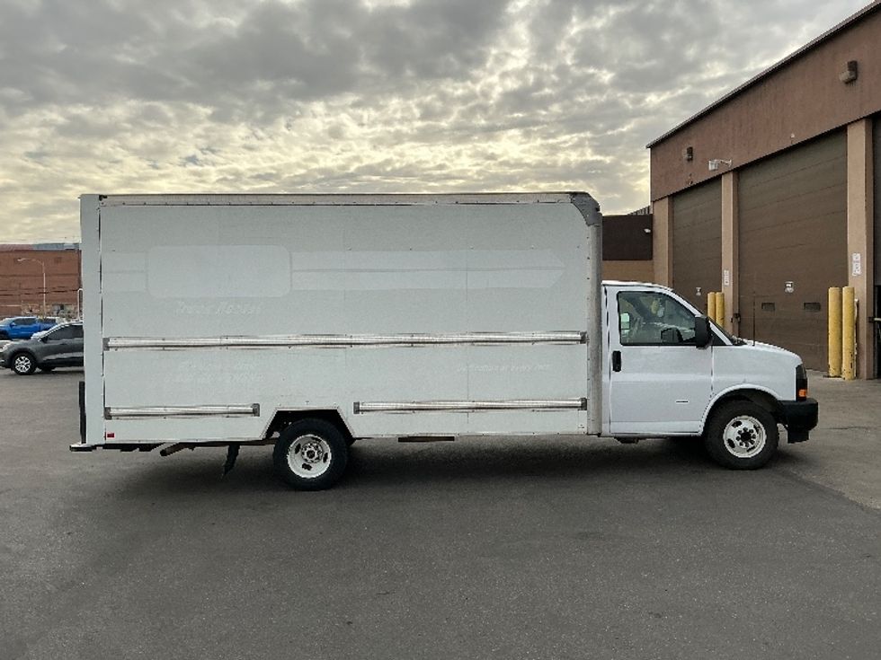Light Duty Box Truck-Light and Medium Duty Trucks-GMC-2021-Savana G33903-Las Vegas-NV-108,651\n\t\tmiles-$ 30,000 - Image 15