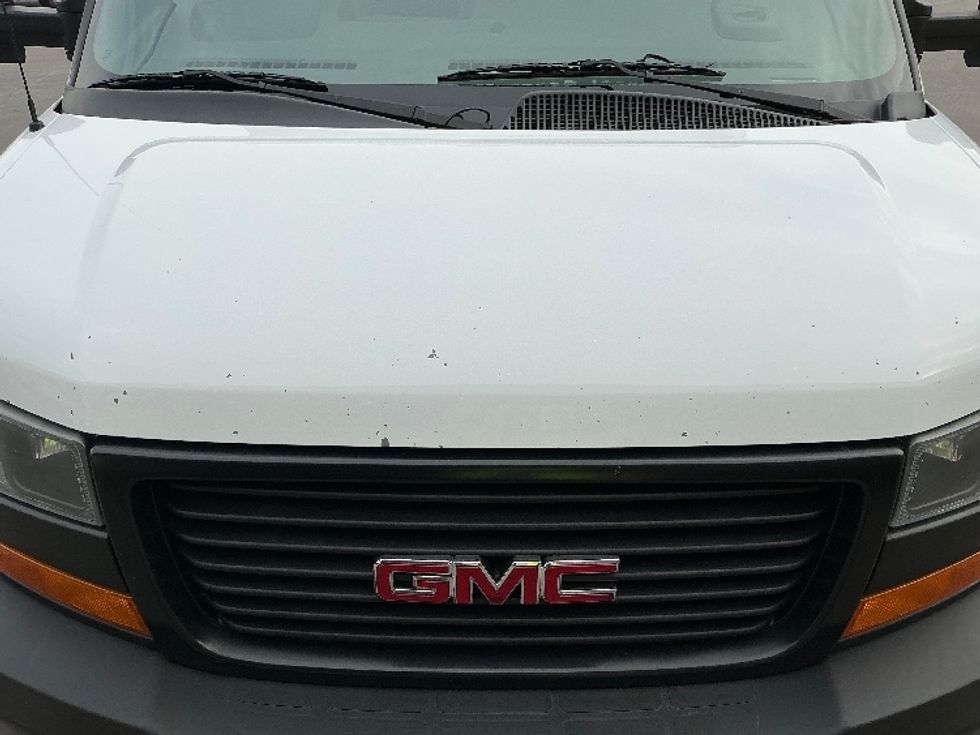 Light Duty Box Truck-Light and Medium Duty Trucks-GMC-2021-Savana G33903-Las Vegas-NV-108,651\n\t\tmiles-$ 30,000 - Image 26