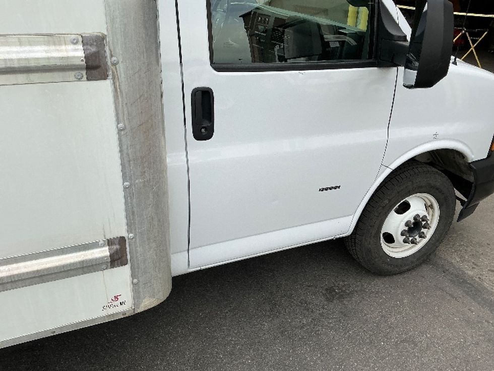 Light Duty Box Truck-Light and Medium Duty Trucks-GMC-2021-Savana G33903-Las Vegas-NV-108,651\n\t\tmiles-$ 30,000 - Image 27