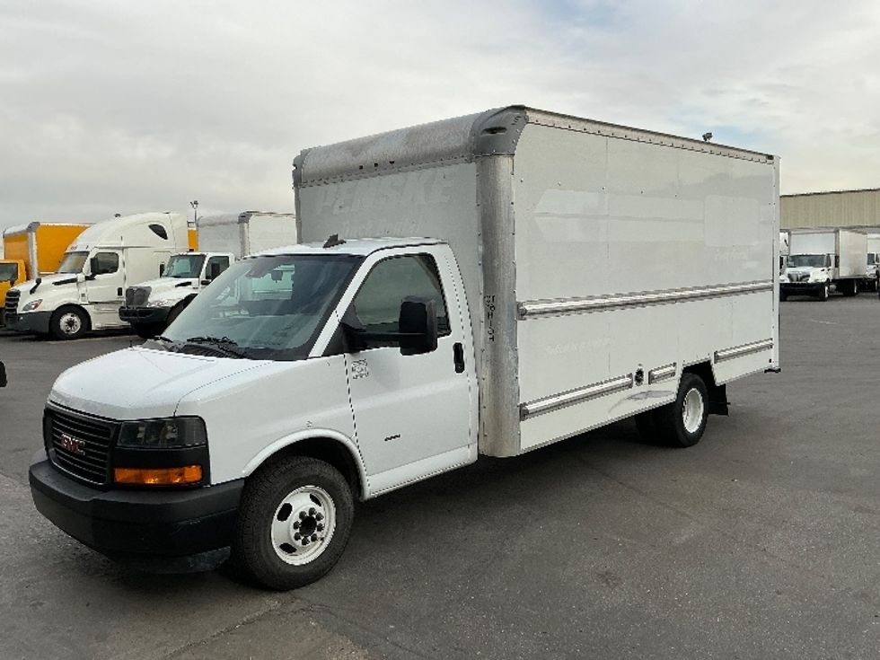 Light Duty Box Truck-Light and Medium Duty Trucks-GMC-2021-Savana G33903-Las Vegas-NV-108,651\n\t\tmiles-$ 30,000 - Image 3