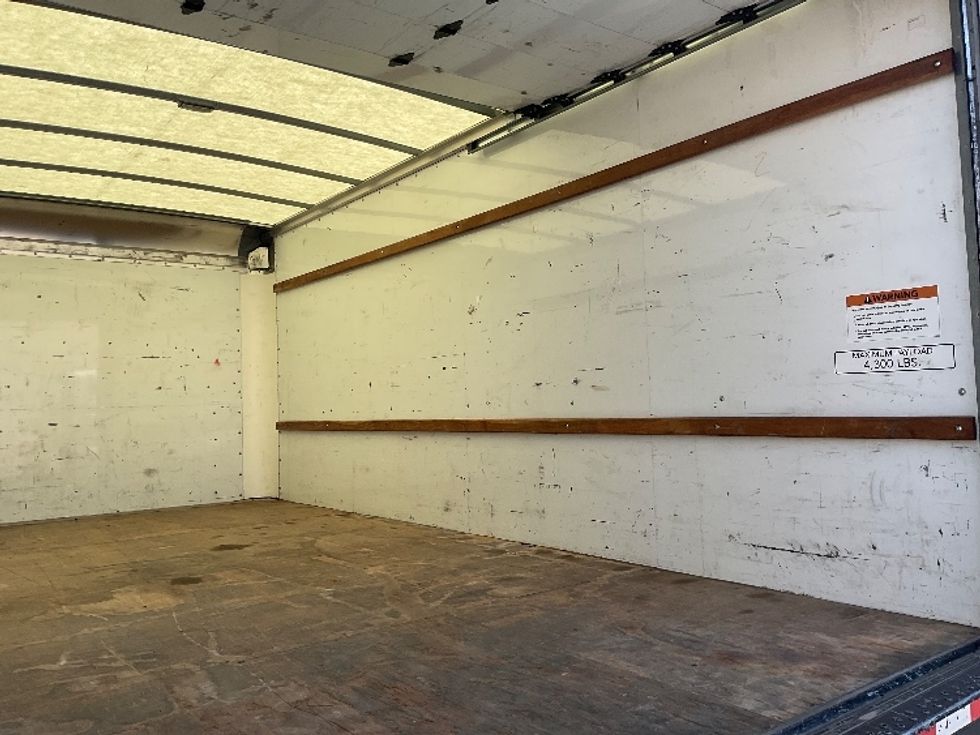 Light Duty Box Truck-Light and Medium Duty Trucks-GMC-2021-Savana G33903-Las Vegas-NV-109,485\n\t\tmiles-$ 27,500 - Image 11