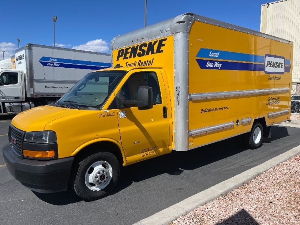 2021 Gmc Savana 3500 Cutaway photo 3