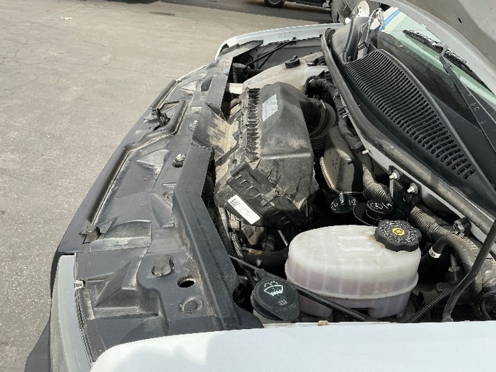 Light Duty Box Truck-Light and Medium Duty Trucks-GMC-2021-Savana G33903-Las Vegas-NV-113,674\n\t\tmiles-$ 29,500 - Image 24