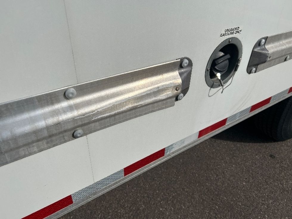 Light Duty Box Truck-Light and Medium Duty Trucks-GMC-2021-Savana G33903-Las Vegas-NV-116,068\n\t\tmiles-$ 29,000 - Image 19