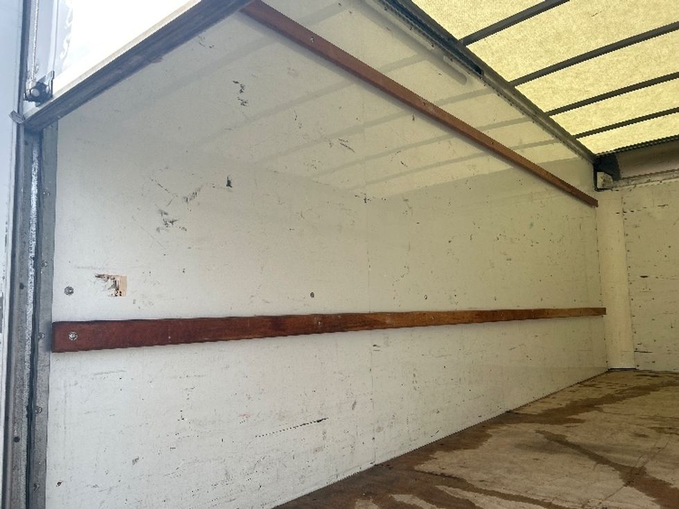 Light Duty Box Truck-Light and Medium Duty Trucks-GMC-2021-Savana G33903-Las Vegas-NV-116,068\n\t\tmiles-$ 29,000 - Image 8