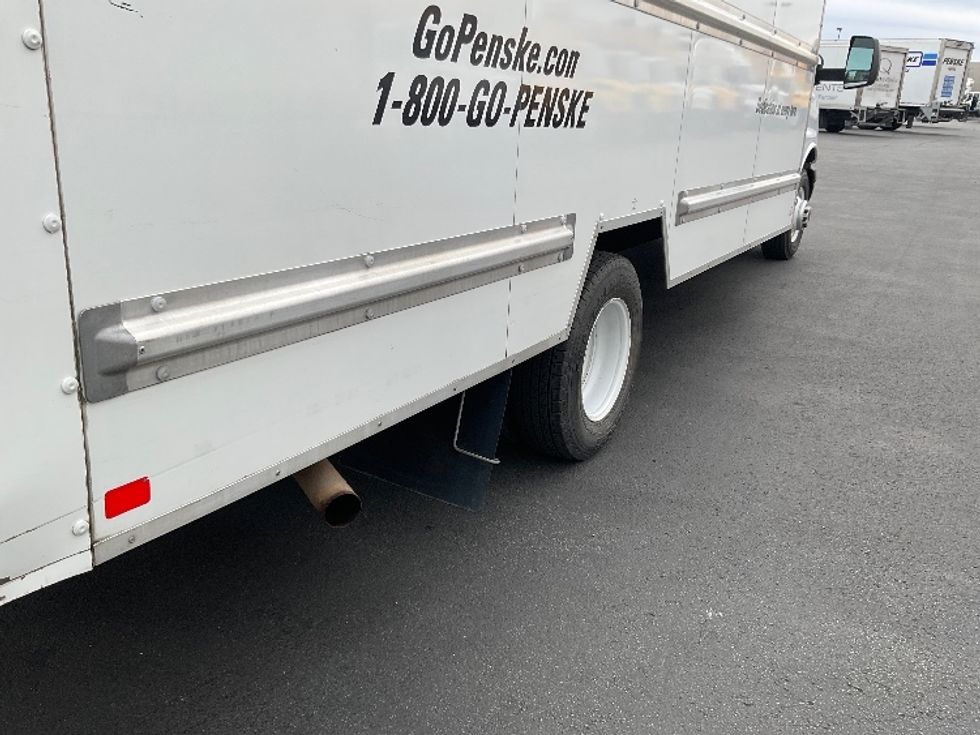 Light Duty Box Truck-Light and Medium Duty Trucks-GMC-2021-Savana G33903-Las Vegas-NV-117,724\n\t\tmiles-$ 29,000 - Image 13