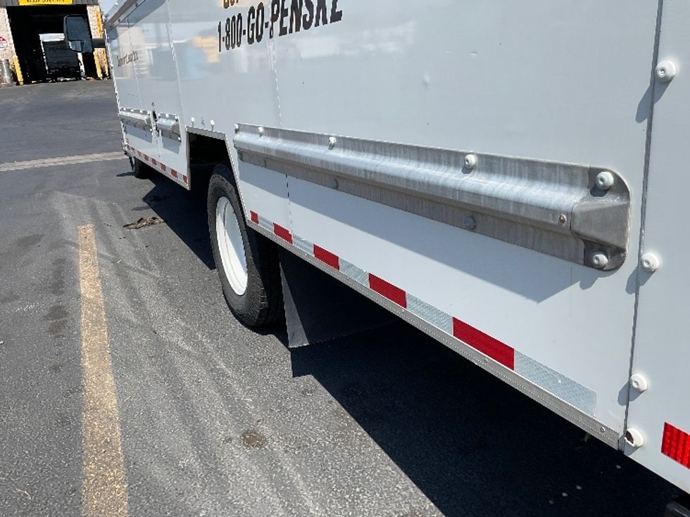 Light Duty Box Truck-Light and Medium Duty Trucks-GMC-2021-Savana G33903-Las Vegas-NV-60,166\n\t\tmiles-$ 37,250 - Image 5