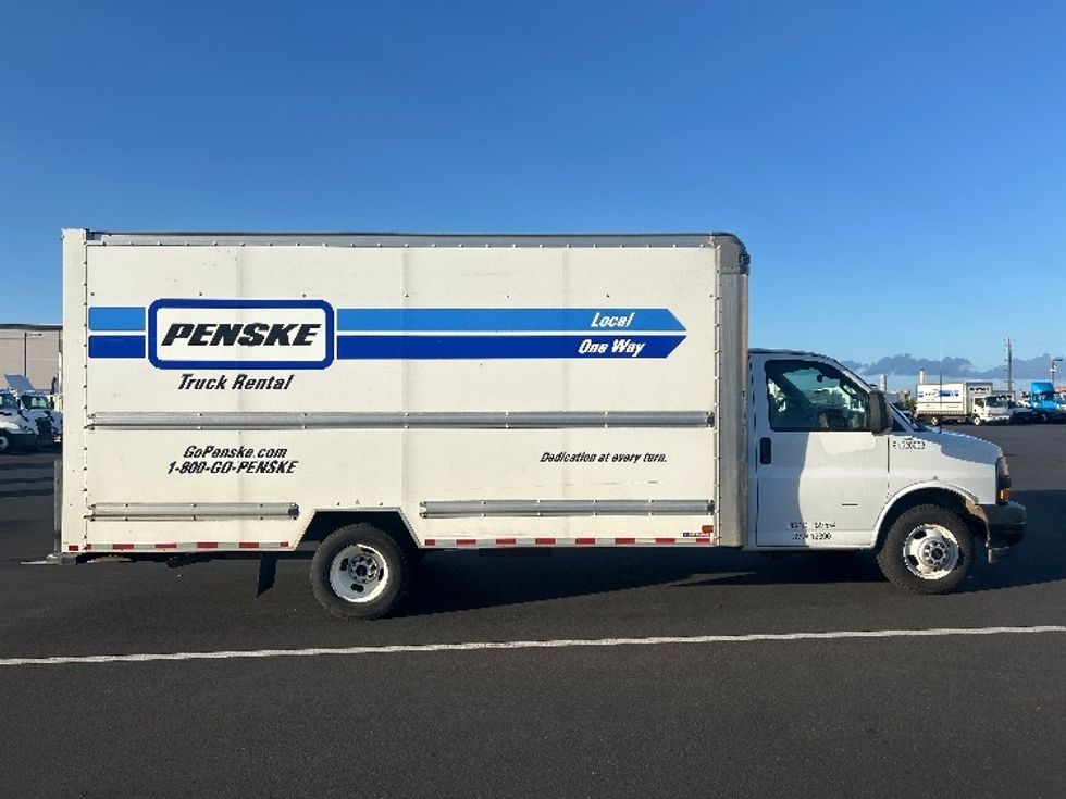 Light Duty Box Truck-Light and Medium Duty Trucks-GMC-2021-Savana G33903-Las Vegas-NV-63,169\n\t\tmiles-$ 35,000 - Image 15