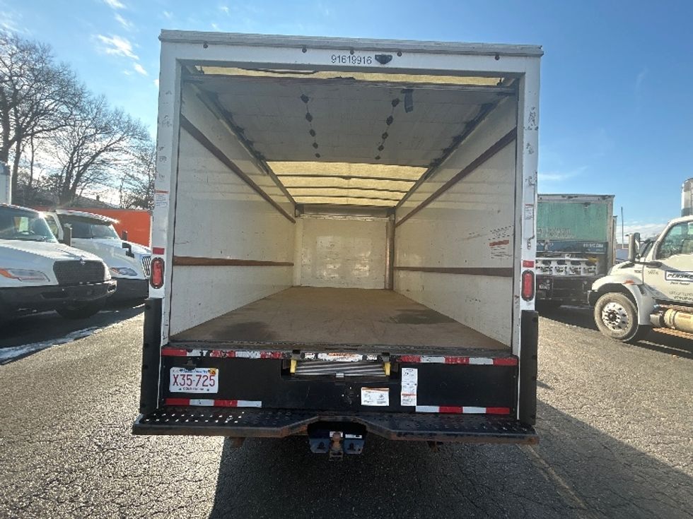 Light Duty Box Truck-Light and Medium Duty Trucks-GMC-2021-Savana G33903-Lawrence-MA-87,283\n\t\tmiles-$ 29,000 - Image 8