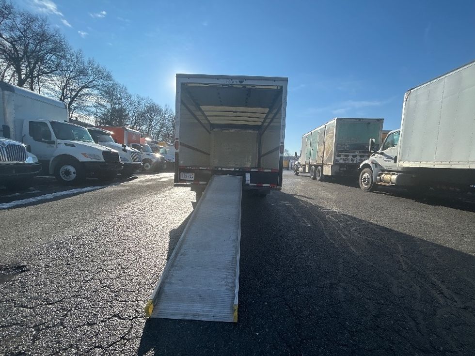 Light Duty Box Truck-Light and Medium Duty Trucks-GMC-2021-Savana G33903-Lawrence-MA-87,283\n\t\tmiles-$ 29,000 - Image 9