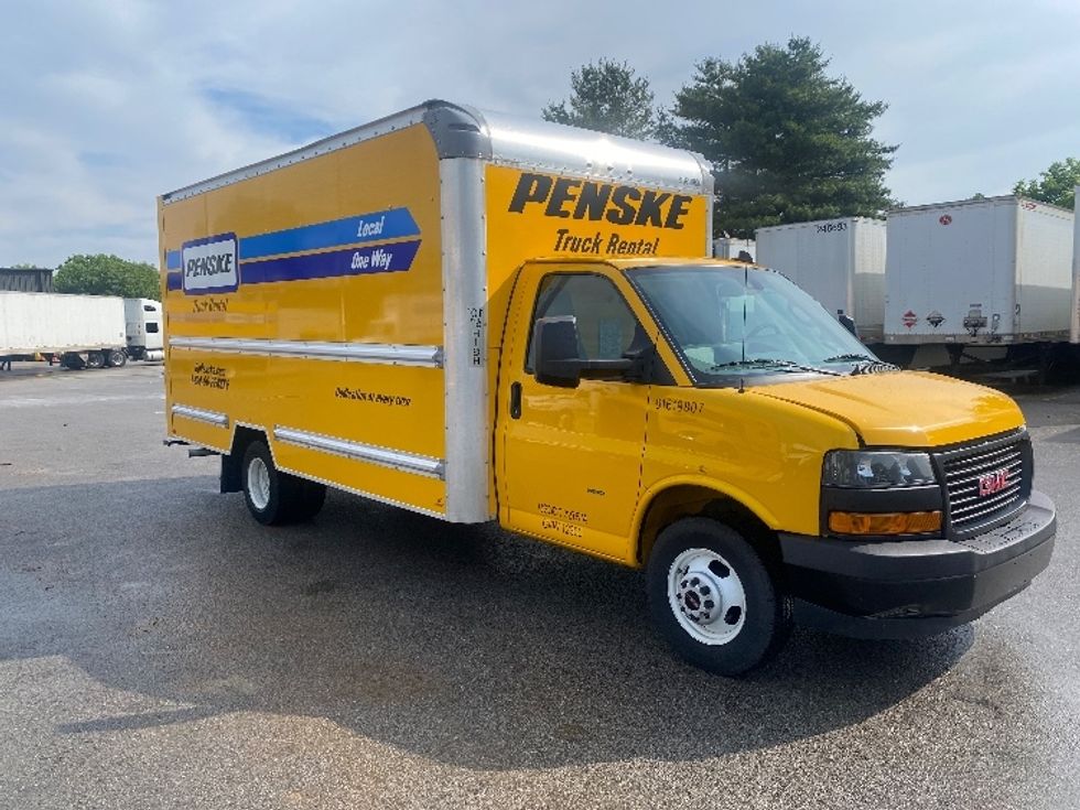 Light Duty Box Truck-Light and Medium Duty Trucks-GMC-2021-Savana G33903-Lexington-KY-64,772\n\t\tmiles-$ 28,250 - Image 1