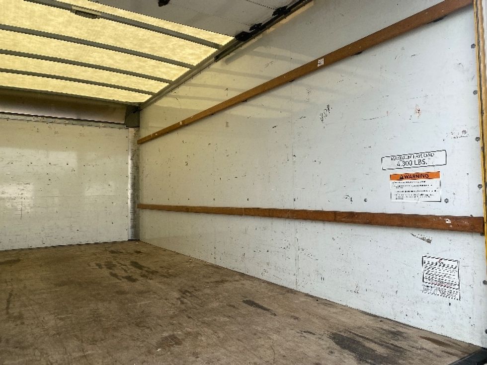 Light Duty Box Truck-Light and Medium Duty Trucks-GMC-2021-Savana G33903-Lexington-KY-64,772\n\t\tmiles-$ 28,250 - Image 12