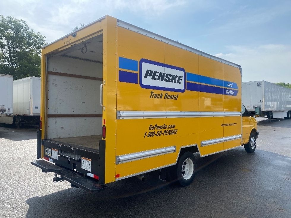 Light Duty Box Truck-Light and Medium Duty Trucks-GMC-2021-Savana G33903-Lexington-KY-64,772\n\t\tmiles-$ 28,250 - Image 13