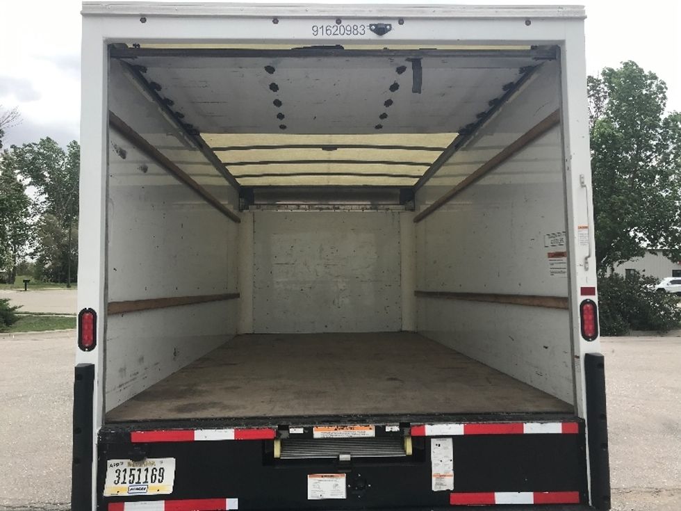 Light Duty Box Truck-Light and Medium Duty Trucks-GMC-2021-Savana G33903-Lincoln-NE-105,035\n\t\tmiles-$ 27,500 - Image 7