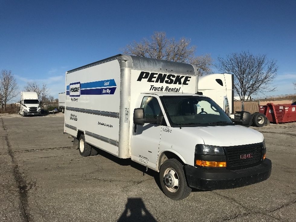Light Duty Box Truck-Light and Medium Duty Trucks-GMC-2021-Savana G33903-Lincoln-NE-97,544\n\t\tmiles-$ 29,750 - Image 1