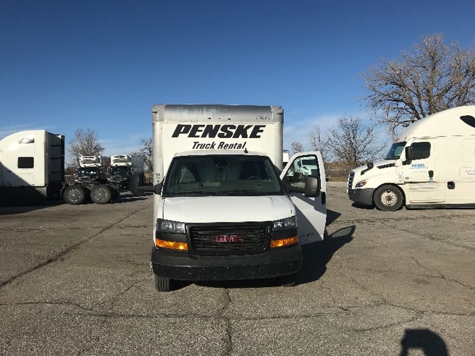 Light Duty Box Truck-Light and Medium Duty Trucks-GMC-2021-Savana G33903-Lincoln-NE-97,544\n\t\tmiles-$ 29,750 - Image 2