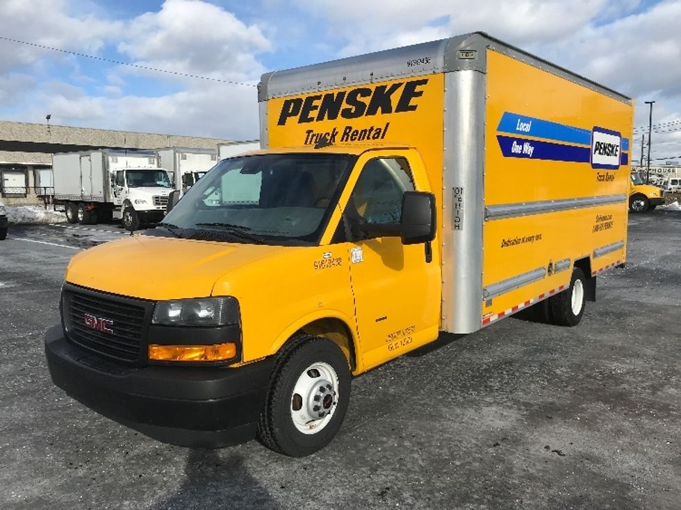 Light Duty Box Truck-Light and Medium Duty Trucks-GMC-2021-Savana G33903-Linden-NJ-102,140\n\t\tmiles-$ 25,500 - Image 3