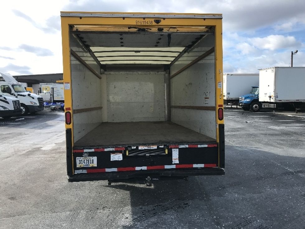 Light Duty Box Truck-Light and Medium Duty Trucks-GMC-2021-Savana G33903-Linden-NJ-102,140\n\t\tmiles-$ 25,500 - Image 8