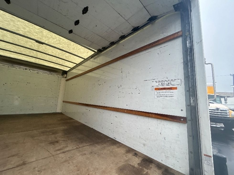 Light Duty Box Truck-Light and Medium Duty Trucks-GMC-2021-Savana G33903-Linden-NJ-121,398\n\t\tmiles-$ 26,250 - Image 12