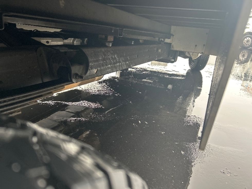 Light Duty Box Truck-Light and Medium Duty Trucks-GMC-2021-Savana G33903-Linden-NJ-121,398\n\t\tmiles-$ 26,250 - Image 14