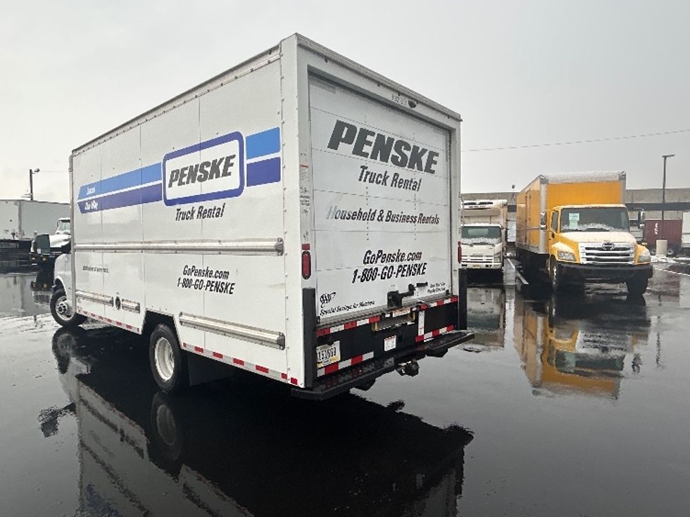 Light Duty Box Truck-Light and Medium Duty Trucks-GMC-2021-Savana G33903-Linden-NJ-121,398\n\t\tmiles-$ 26,250 - Image 6