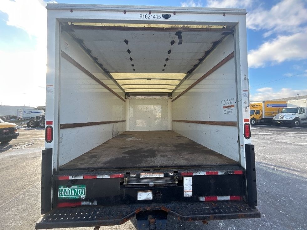 Light Duty Box Truck-Light and Medium Duty Trucks-GMC-2021-Savana G33903-Linden-NJ-95,101\n\t\tmiles-$ 29,000 - Image 8