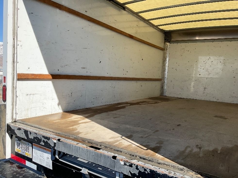 Light Duty Box Truck-Light and Medium Duty Trucks-GMC-2021-Savana G33903-Lindon-UT-87,290\n\t\tmiles-$ 37,000 - Image 10