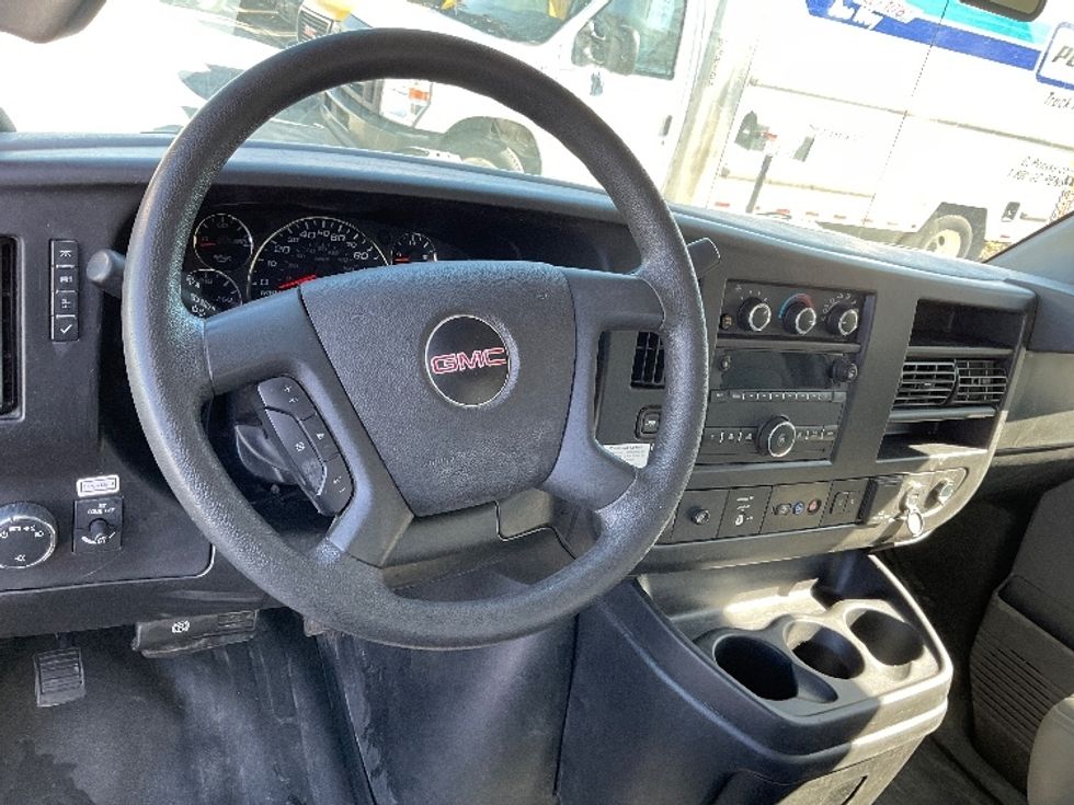 Light Duty Box Truck-Light and Medium Duty Trucks-GMC-2021-Savana G33903-Lindon-UT-87,290\n\t\tmiles-$ 37,000 - Image 17