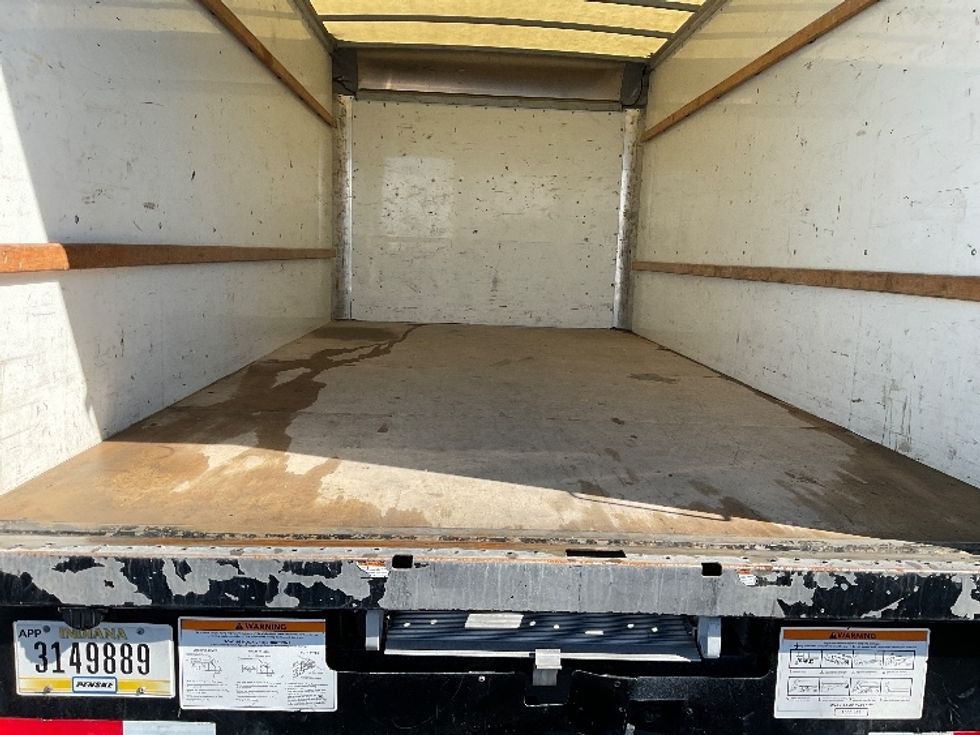 Light Duty Box Truck-Light and Medium Duty Trucks-GMC-2021-Savana G33903-Lindon-UT-87,290\n\t\tmiles-$ 37,000 - Image 9