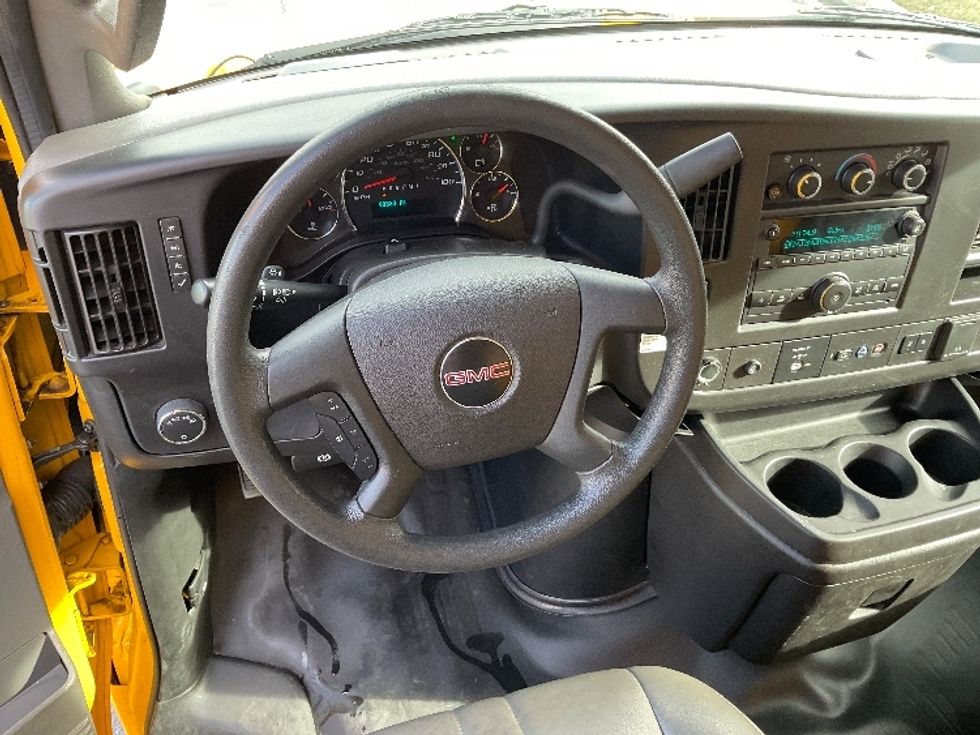 Light Duty Box Truck-Light and Medium Duty Trucks-GMC-2021-Savana G33903-Lindon-UT-90,373\n\t\tmiles-$ 29,000 - Image 18