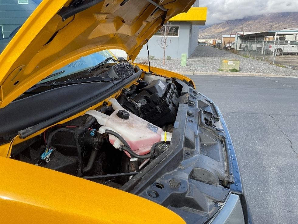 Light Duty Box Truck-Light and Medium Duty Trucks-GMC-2021-Savana G33903-Lindon-UT-90,373\n\t\tmiles-$ 29,000 - Image 23