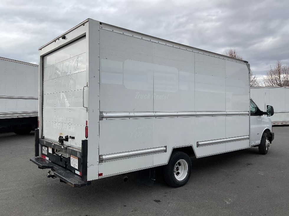 Light Duty Box Truck-Light and Medium Duty Trucks-GMC-2021-Savana G33903-Lindon-UT-91,285\n\t\tmiles-$ 32,000 - Image 13