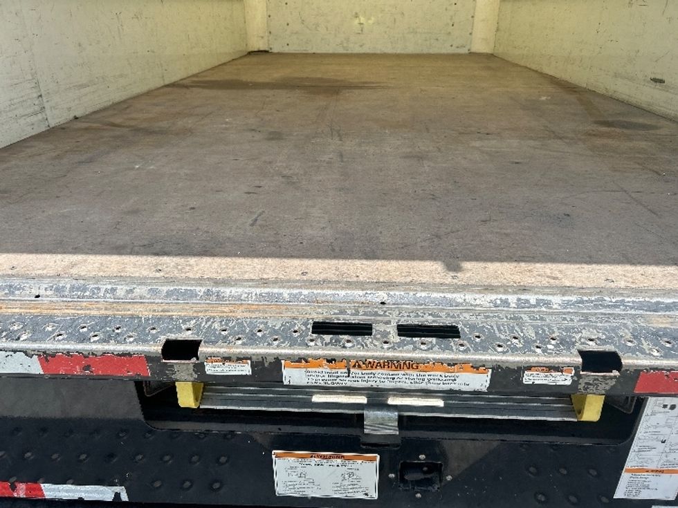 Light Duty Box Truck-Light and Medium Duty Trucks-GMC-2021-Savana G33903-Little Rock-AR-106,952\n\t\tmiles-$ 29,250 - Image 10