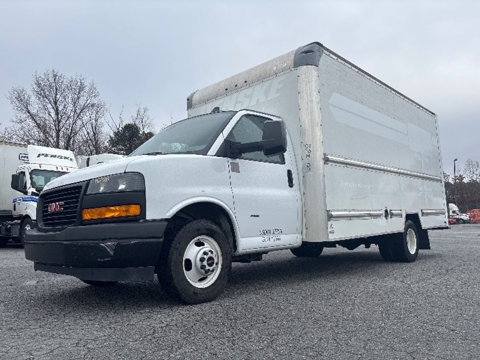 Light Duty Box Truck-Light and Medium Duty Trucks-GMC-2021-Savana G33903-Little Rock-AR-110,332\n\t\tmiles-$ 28,000 - Image 3