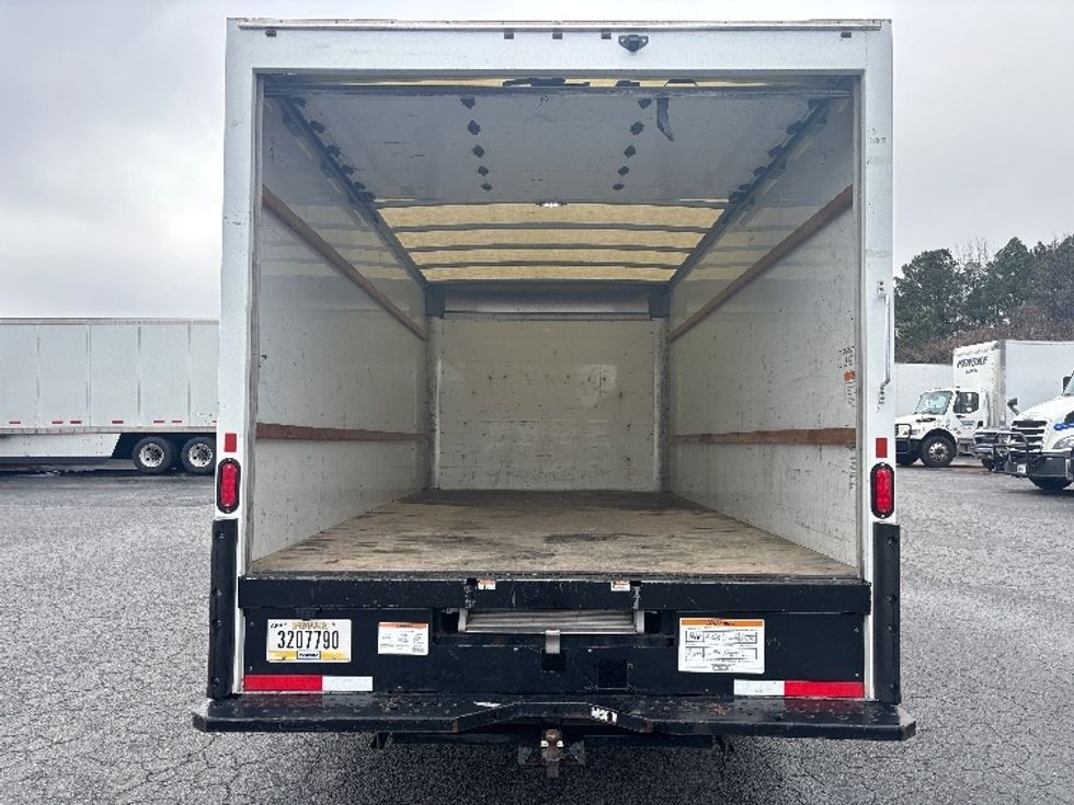 Light Duty Box Truck-Light and Medium Duty Trucks-GMC-2021-Savana G33903-Little Rock-AR-110,332\n\t\tmiles-$ 28,000 - Image 8