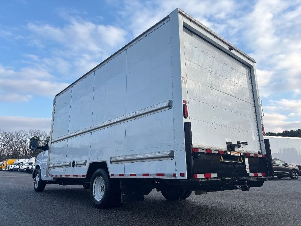Light Duty Box Truck-Light and Medium Duty Trucks-GMC-2021-Savana G33903-Little Rock-AR-120,781\n\t\tmiles-$ 26,750 - Image 6