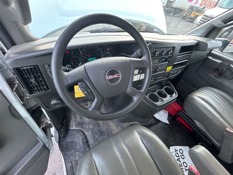 Light Duty Box Truck-Light and Medium Duty Trucks-GMC-2021-Savana G33903-Liverpool-NY-100,345\n\t\tmiles-$ 27,750 - Image 16